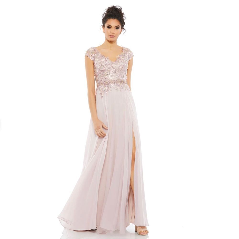 Mac Duggal Embellished Cap-Sleeve Tulle Gown size 6
